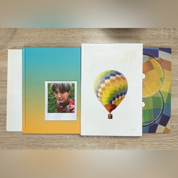 ❌SOLD❌ BTS Young Forever Day Version - Picture 1 of 3